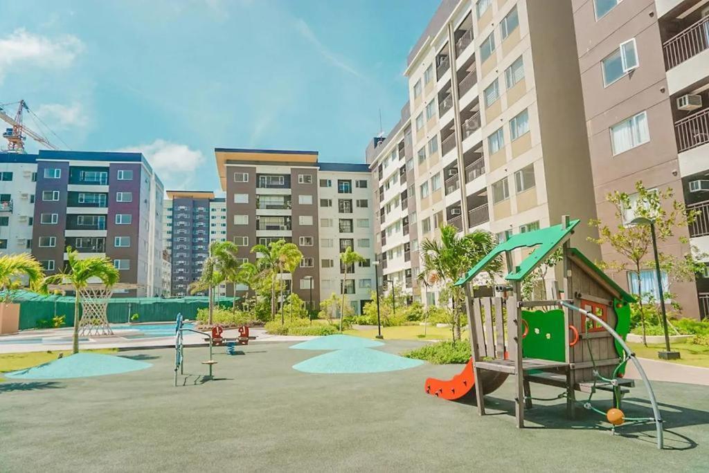Avida Atria T2-F ,5Mins To Festive Walk And 4 Mins To Iloilo Convention Center Aparthotel Exterior foto